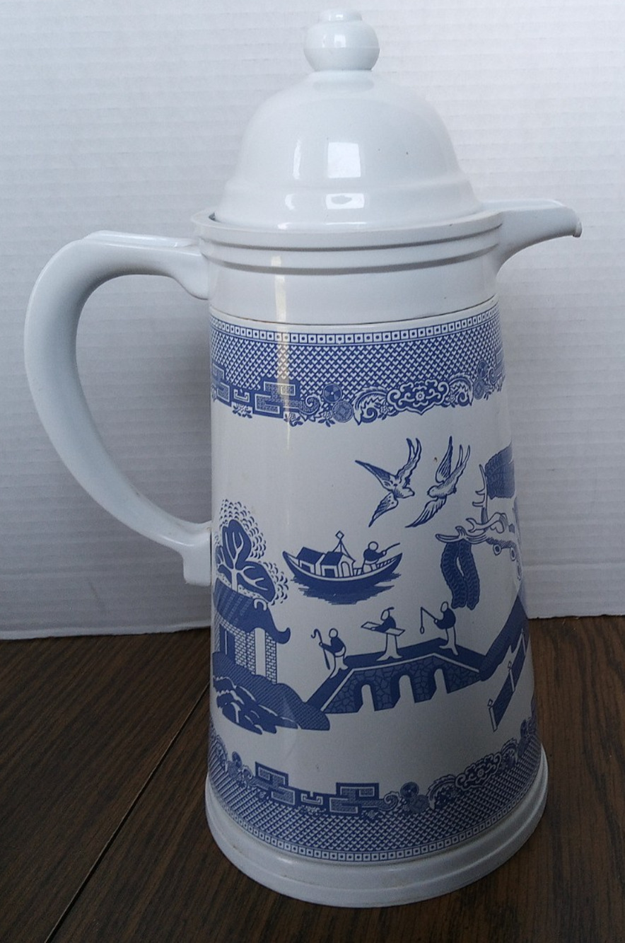 12" Blue And White Insu;ated Coffee Carafe With Asian Motife